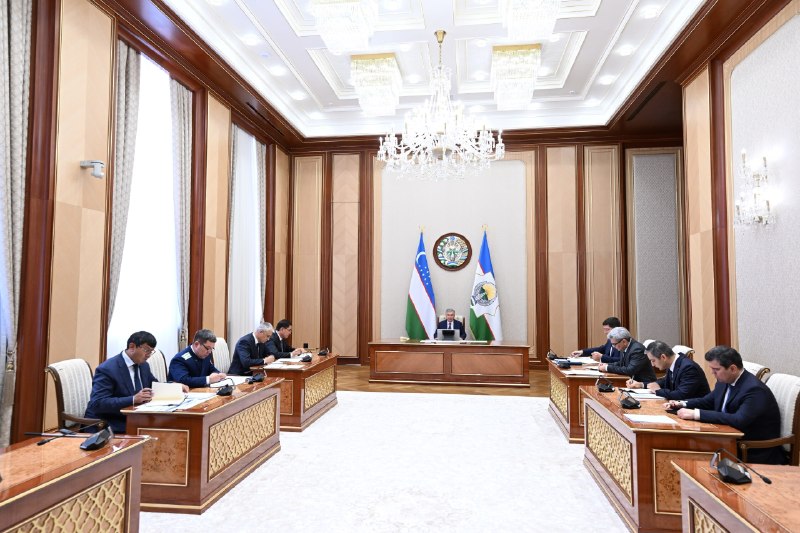 Prezident Shavkat Mirziyoyev ichimlik va oqova suv xizmatlarini yanada yaxshilash chora-tadbirlari yuzasidan taqdimot bilan tanishdi.