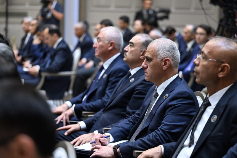 OAV vakillari bilan uchrashuvda Oʻzbekiston Respublikasi Prezidenti Shavkat Mirziyoyev va Ozarbayjon Respublikasi Prezidenti Ilhom Aliyev boʻlib oʻtgan muzokaralar yakunlari yuzasidan fikr bildirdilar.