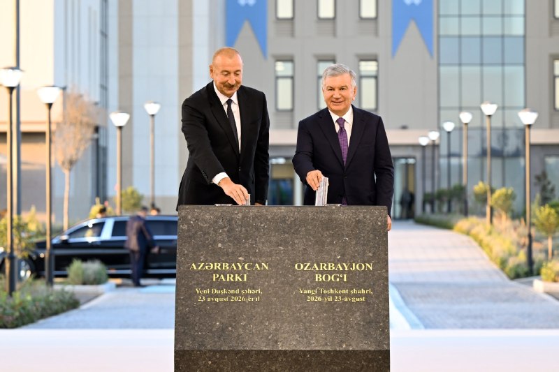 Oʻzbekiston Respublikasi Prezidenti Shavkat Mirziyoyev va Ozarbayjon Respublikasi Prezidenti Ilhom Aliyev Yangi Toshkentda “Ozarbayjon” bogʻini barpo etish ishlarini boshlab berdilar.