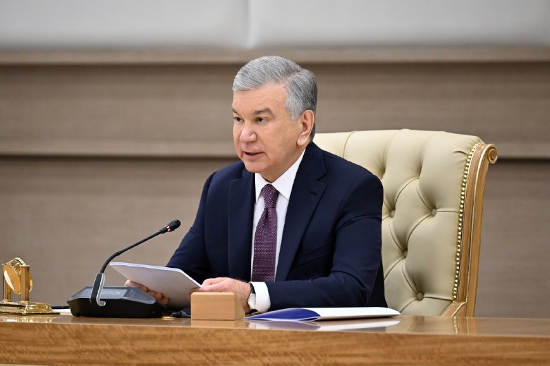 Prezident Shavkat Mirziyoyev raisligida mahallalarga yangi muhit olib kirish hamda “mahalla yettiligi” faoliyatini yangicha tashkil qilish bo‘yicha videoselektor yig‘ilishi boshlandi.